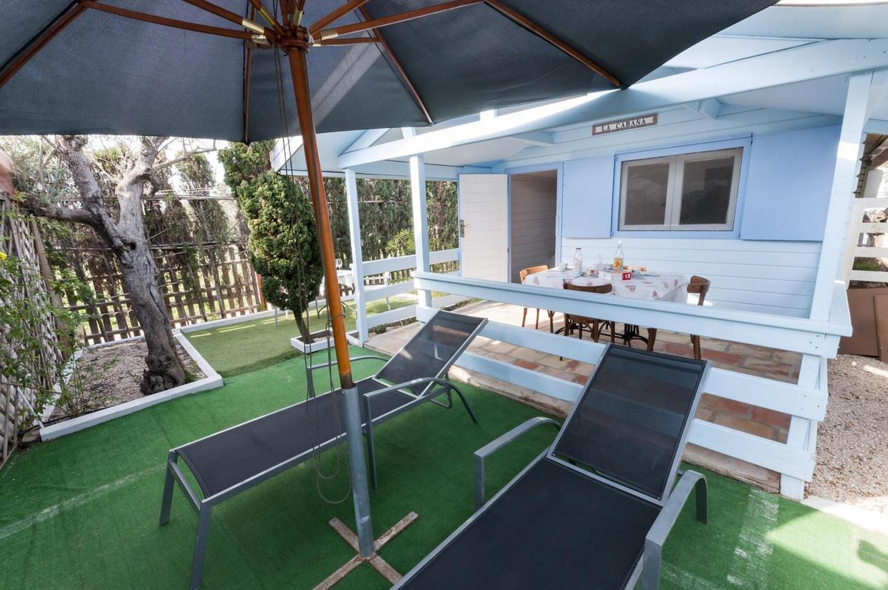 Oliwood Beach Villa Олива Екстериор снимка