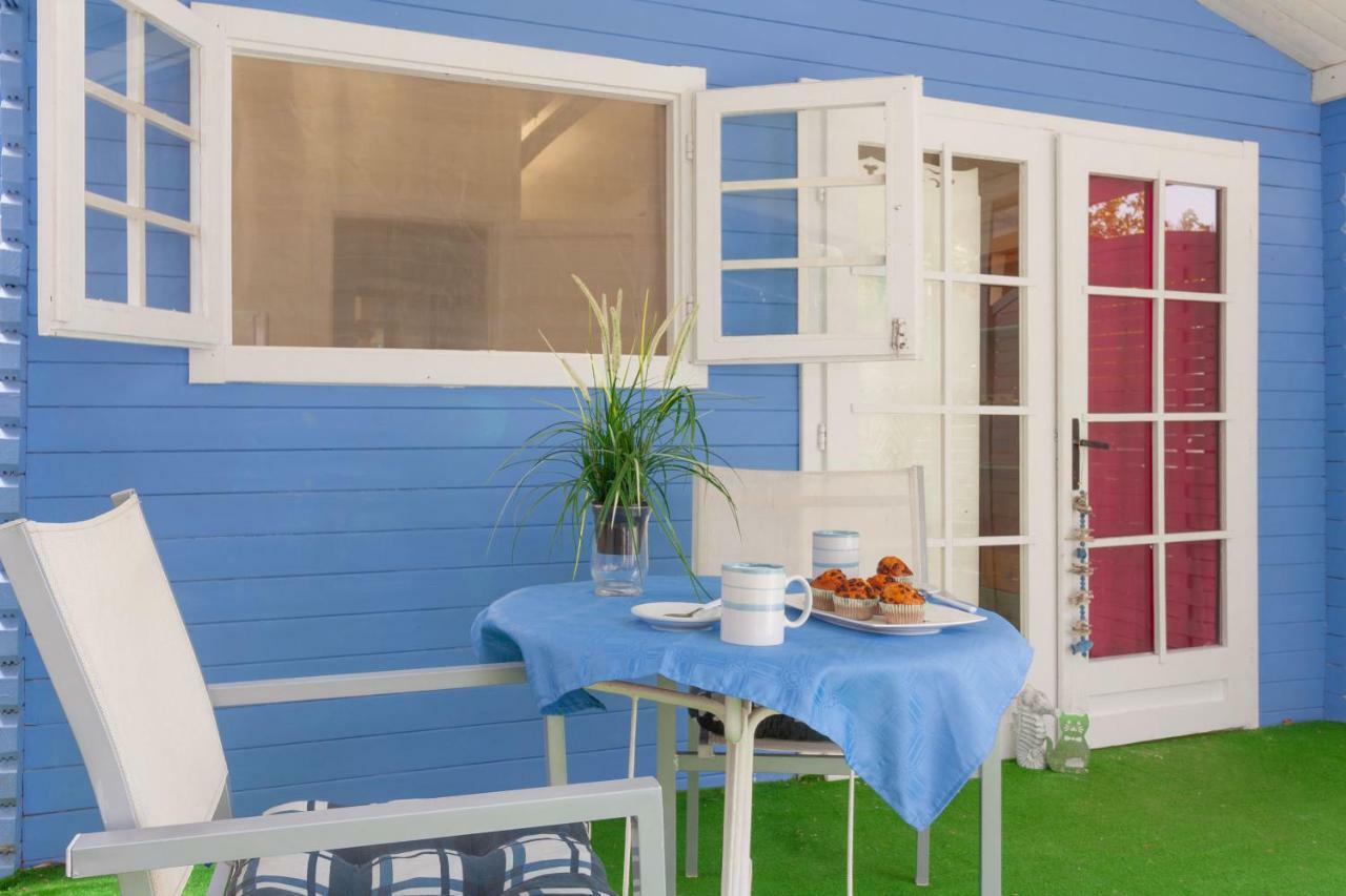 Oliwood Beach Villa Олива Екстериор снимка